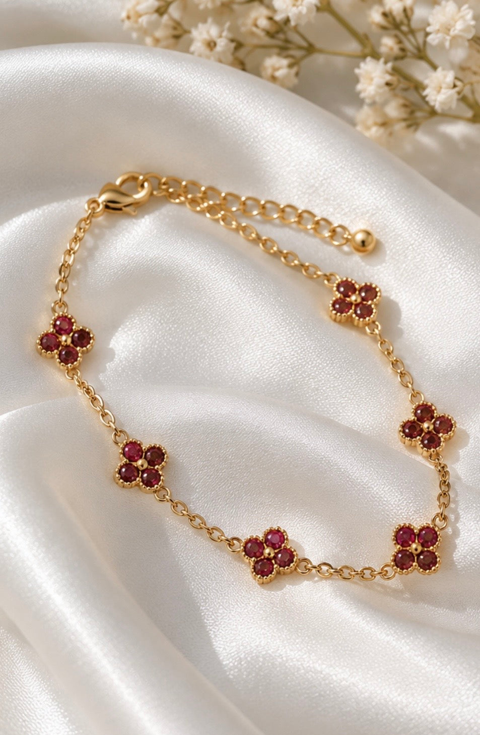 Maroon bracelet flower ✨
