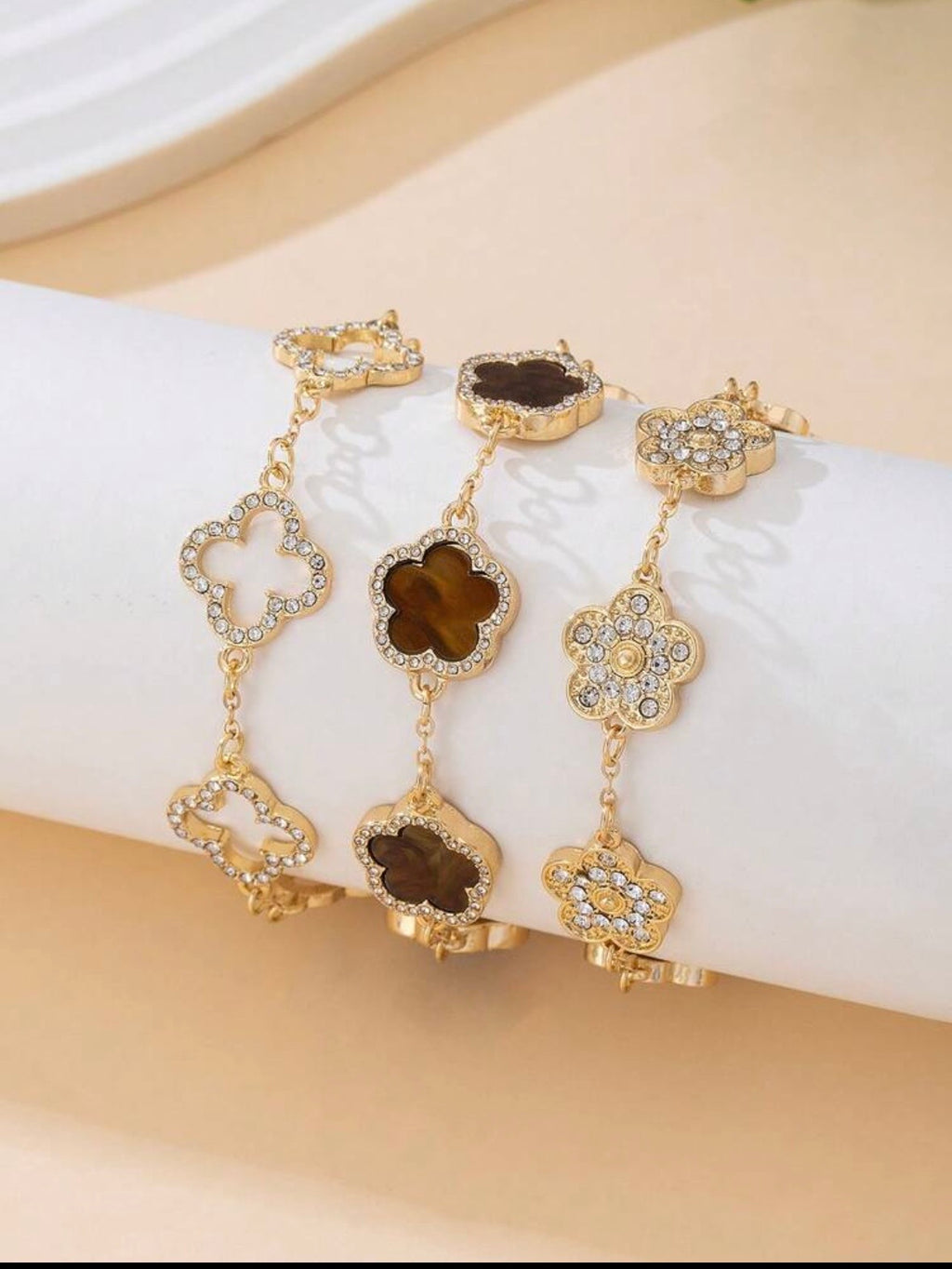 Van Cleef 3pc Rhinestone Embellished ✨