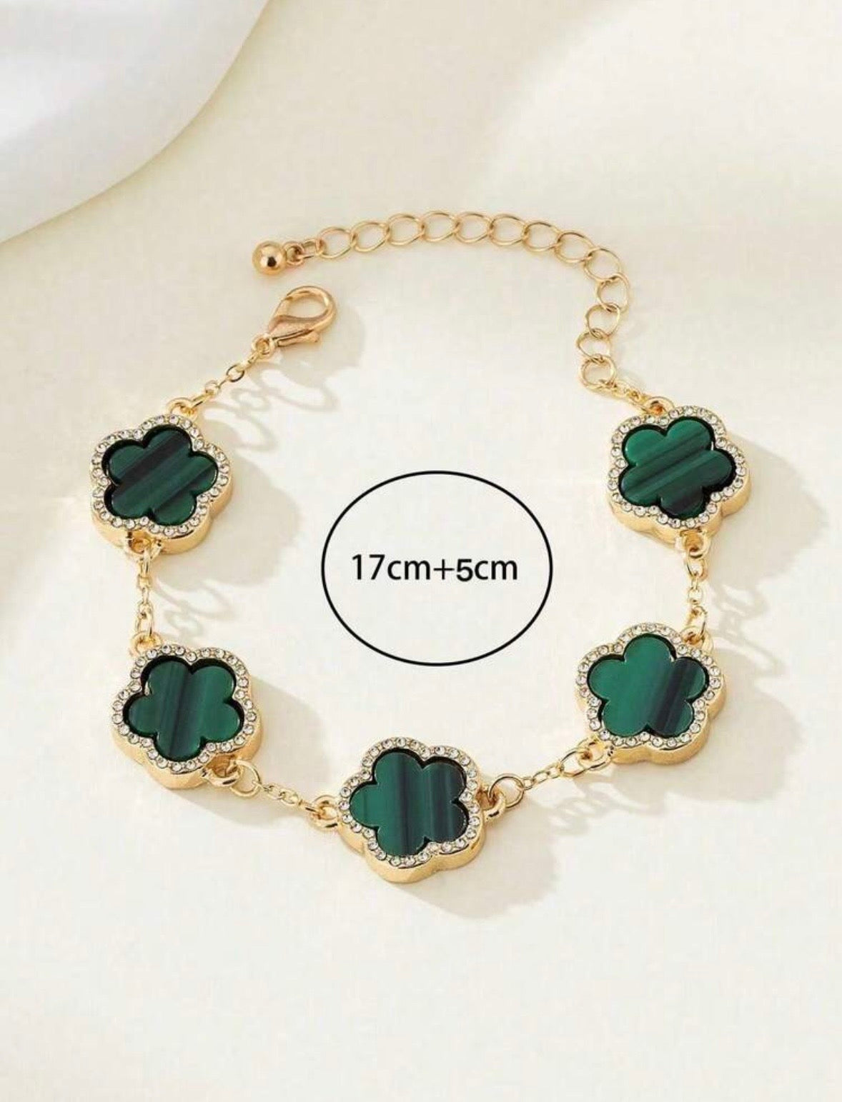 Premium quality clover Bracelet ✨