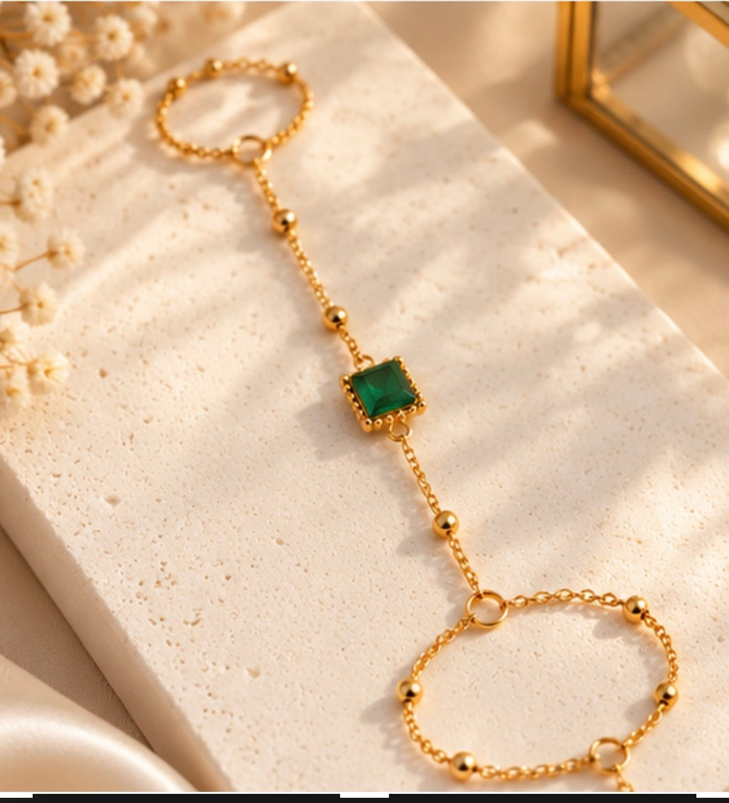 Green square | HANDCHAIN