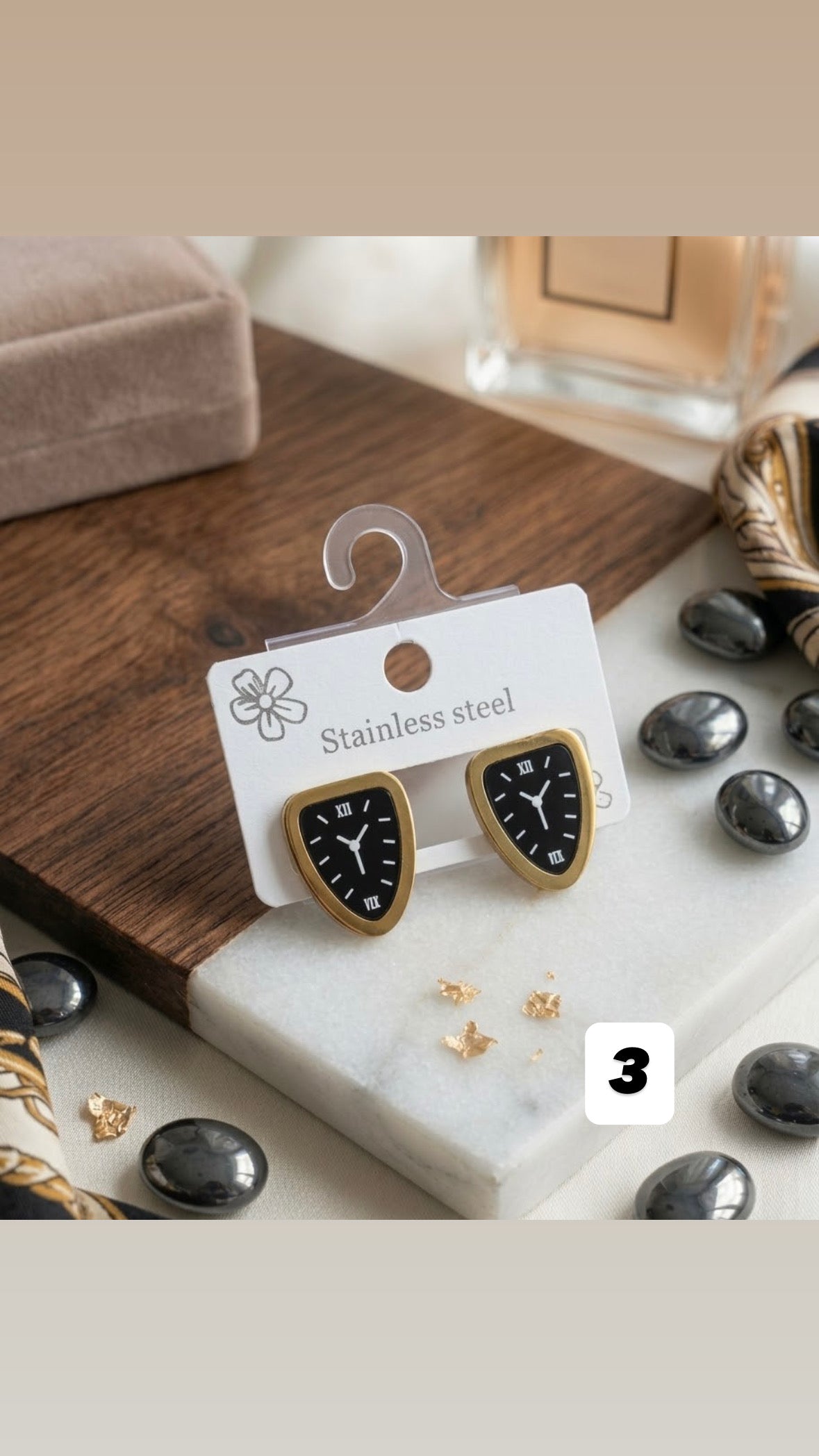 Clock | Ear Studs