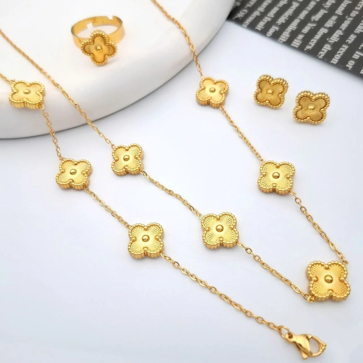 Pendants set 4pc