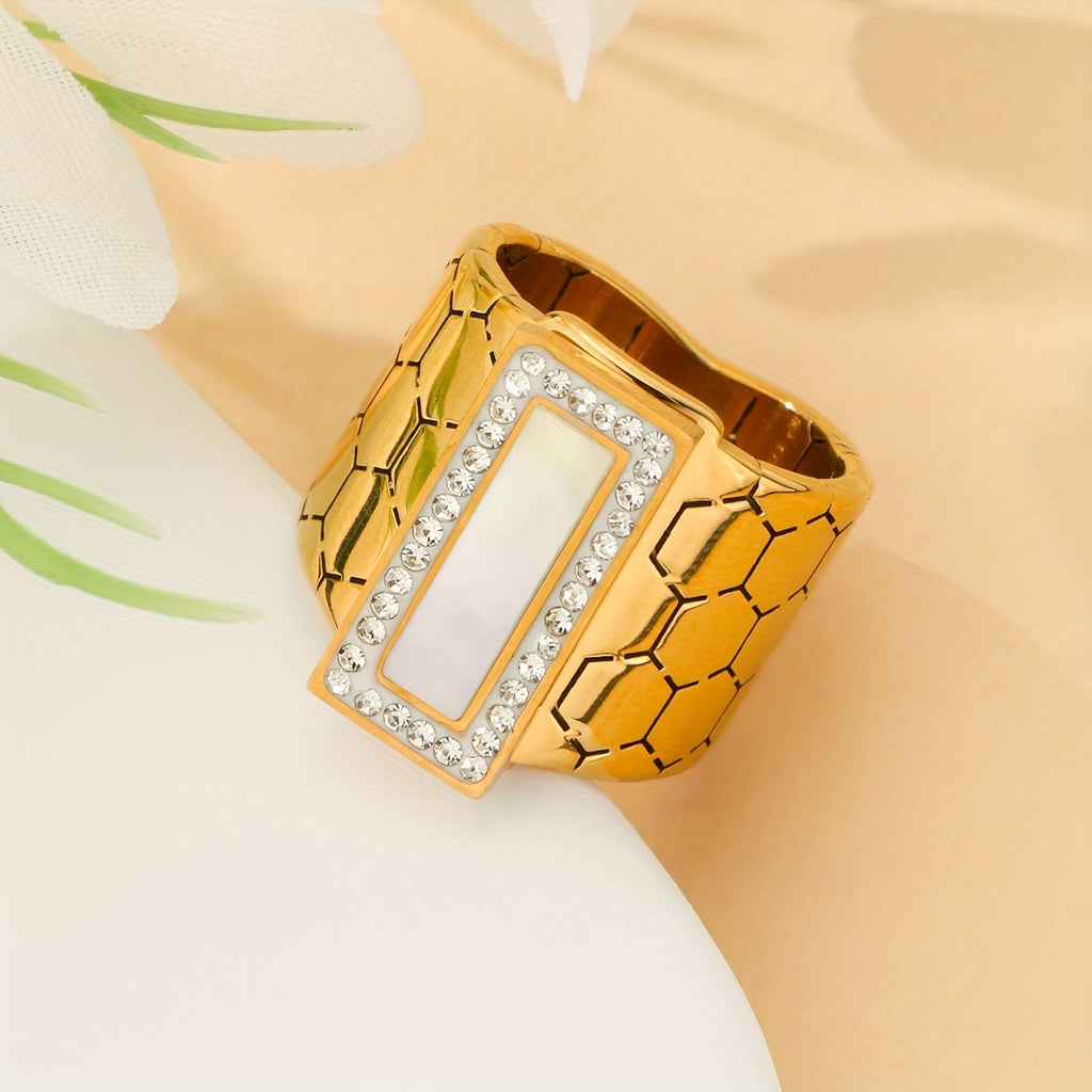 Luxury white ring✨